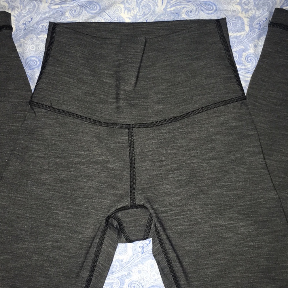 grey Luxtreme high-rise leggings